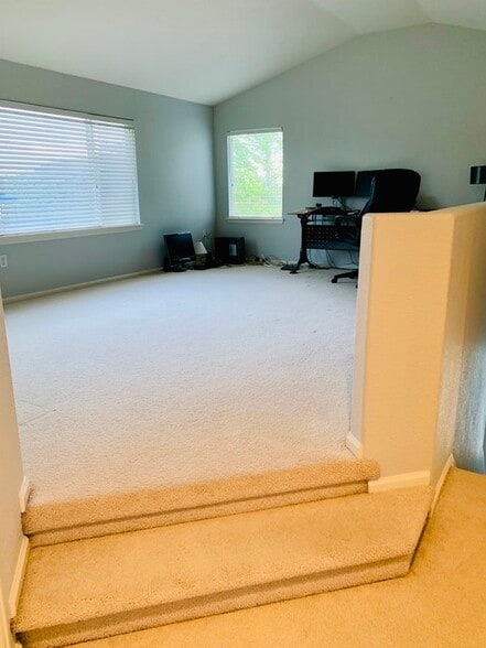 Building Photo - 4192 S Quatar St