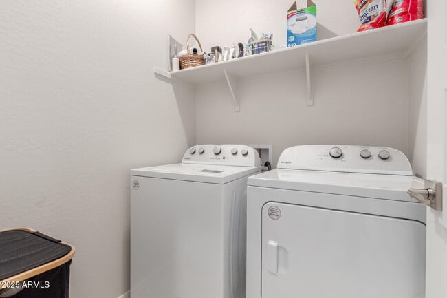 Building Photo - 3872 N 103rd Ave