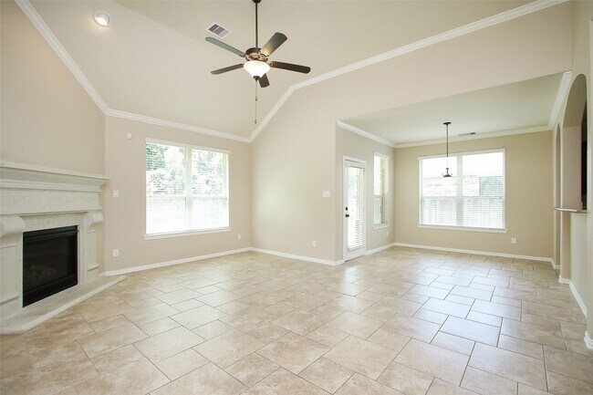 Building Photo - 162 Hearthshire Cir