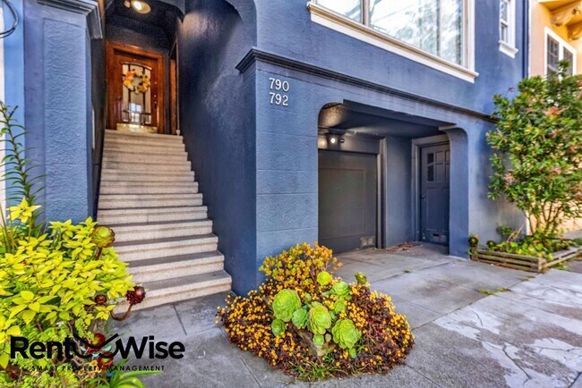 Building Photo - 790-792 9th Ave. San Francisco