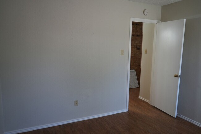 Building Photo - 5803 7th St