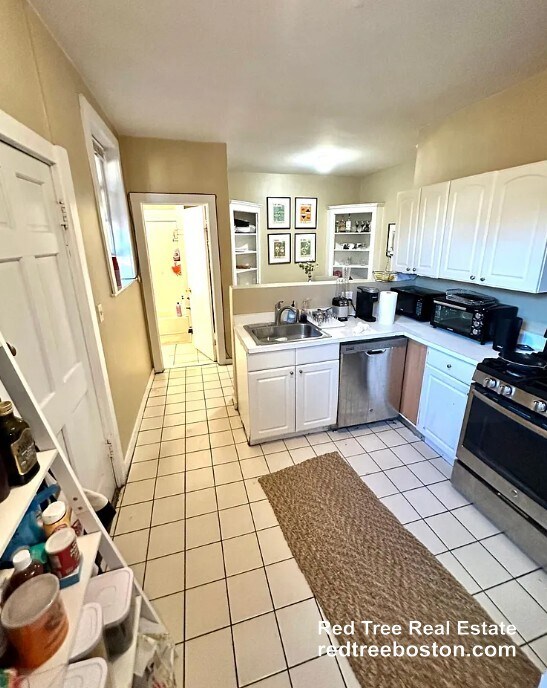 Building Photo - 68 Egmont St