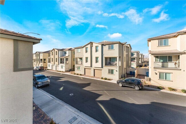 Building Photo - 7002 Crimson Shadow St
