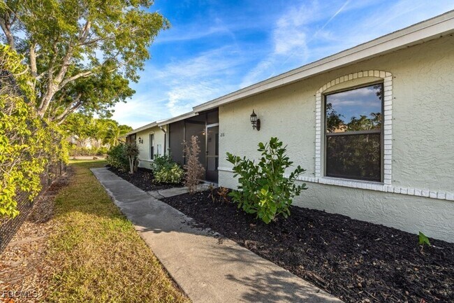 Primary Photo - 5113 SW 15th Pl