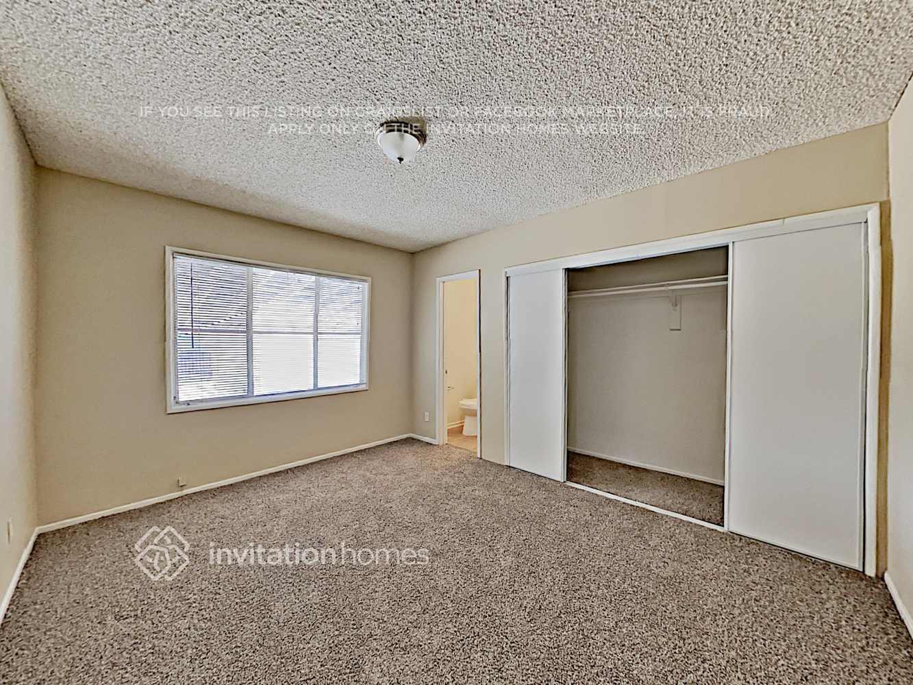 Building Photo - 1235 Oakhurst Dr