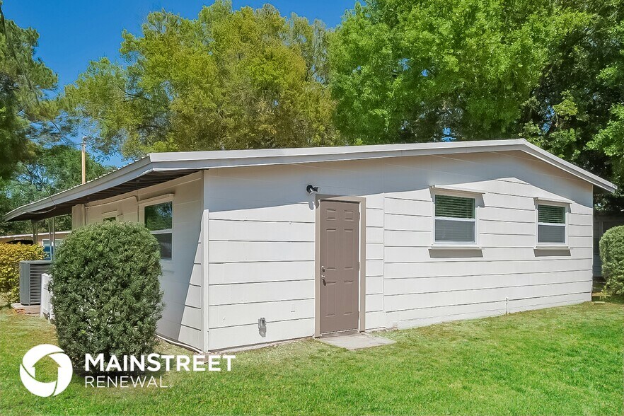 Building Photo - 5290 48th Ave N