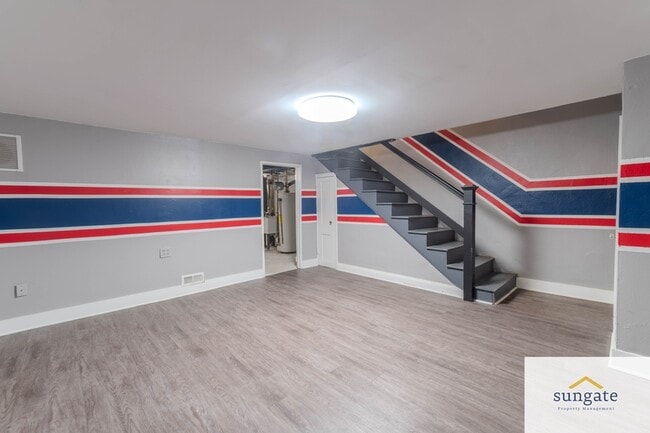 Building Photo - 258 Ridge Ave