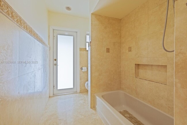 Building Photo - 7860 SW 173rd Terrace