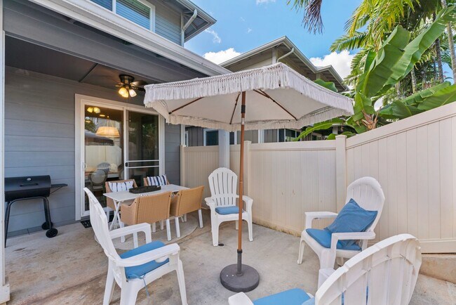 Building Photo - Resort Living | Water Sports | Golf | Mode...