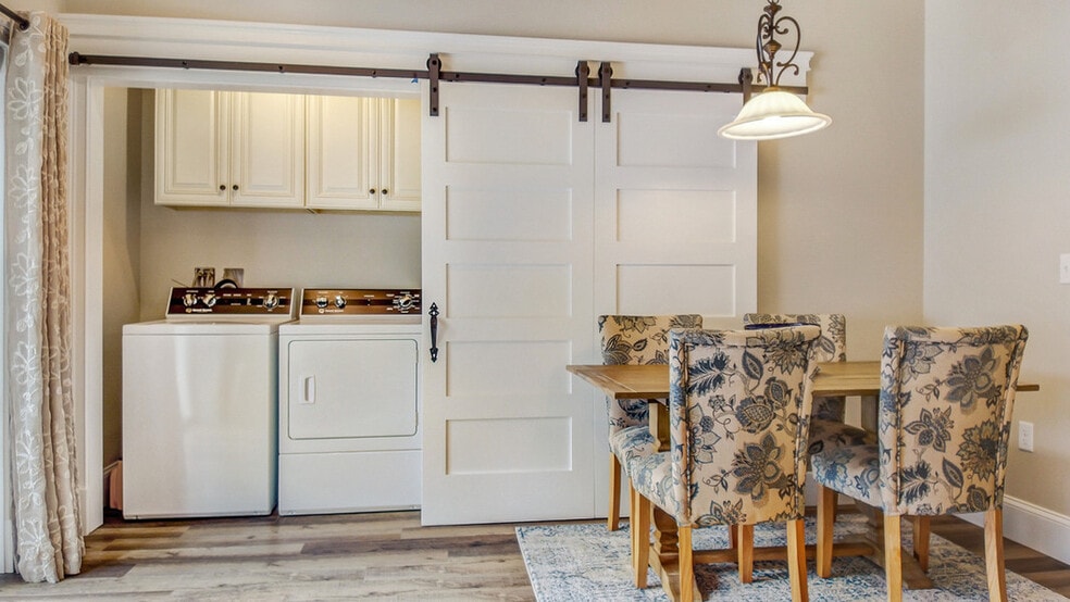 Washer/Dryer Hook-Up - 44 Patriots Way