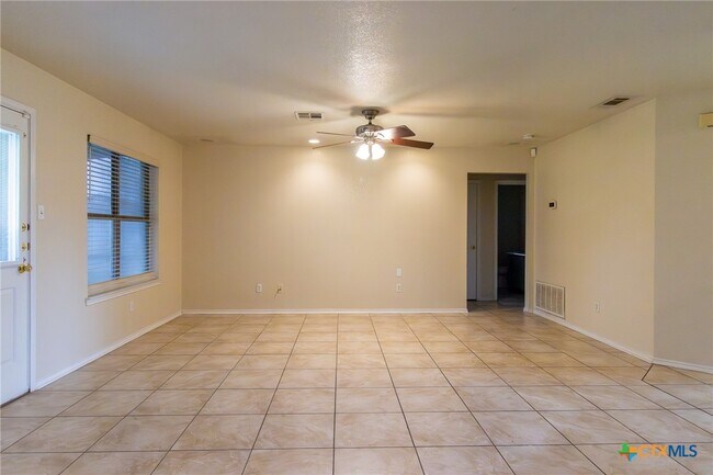 Building Photo - 4406 Bowles Dr