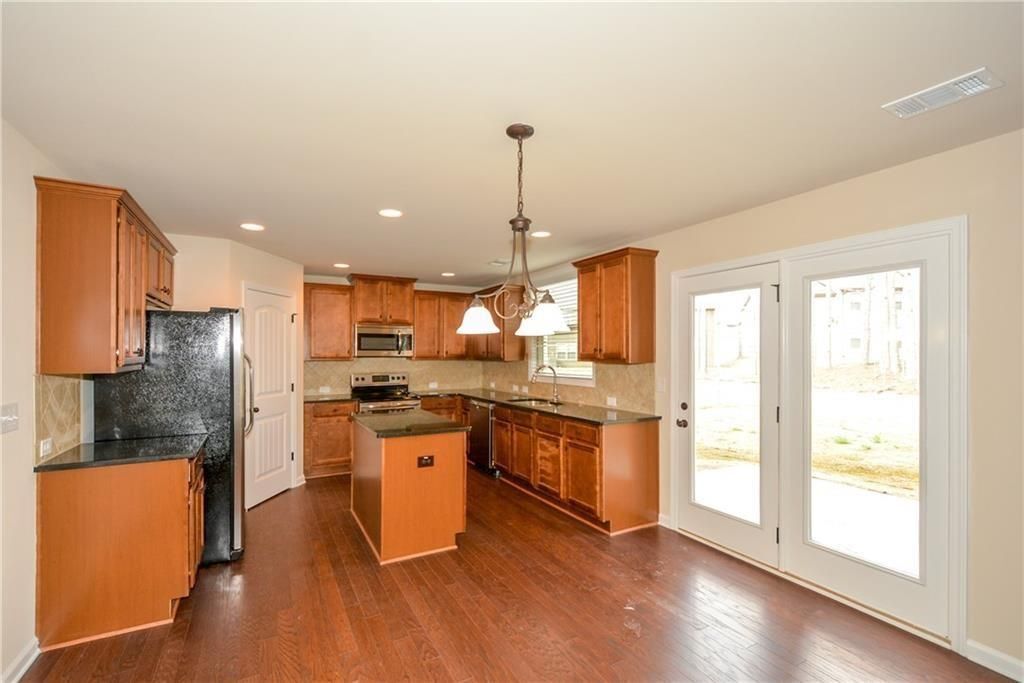 Building Photo - 4106 Water Mill Dr