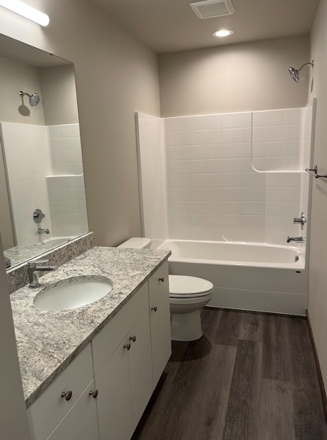 Building Photo - 2 Story Duplex | Available Now!