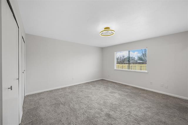 Building Photo - 4940 Watkins Dr