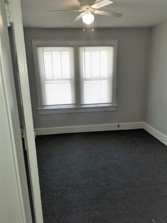 Building Photo - 3031 Boulevard Pl