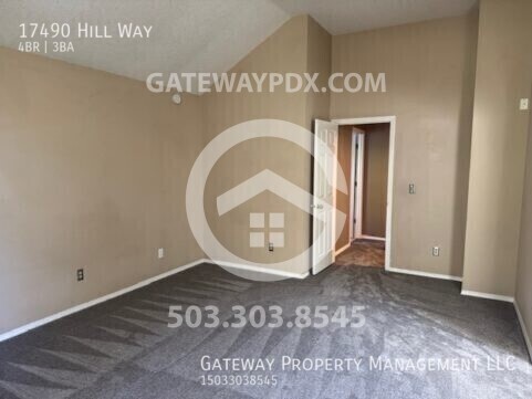 Building Photo - 17490 Hill Way