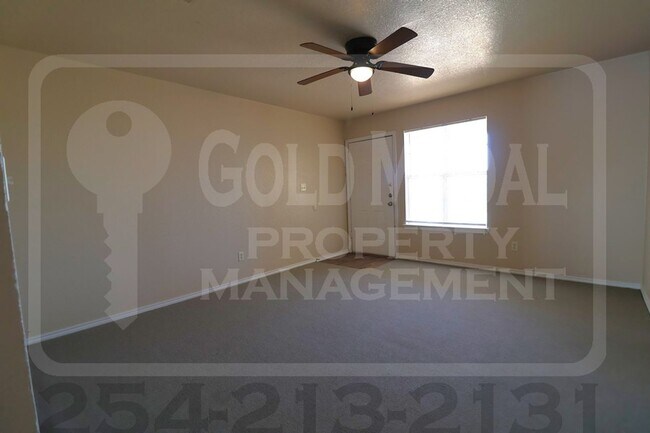 Building Photo - 3412 Cantabrian Dr