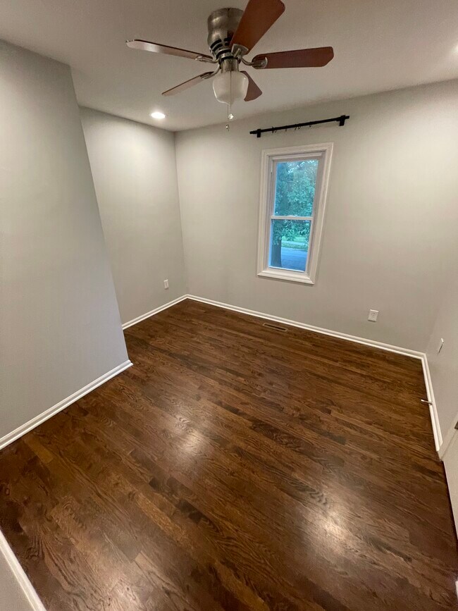 Building Photo - 7604 NW 76 Way