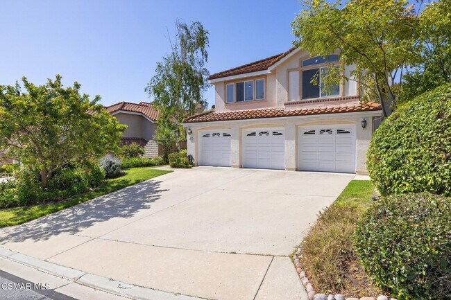 Building Photo - 658 Elevar Ct