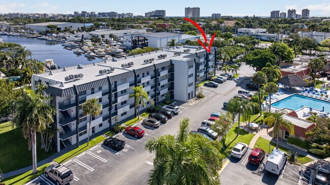 Building Photo - 777 S Federal Hwy