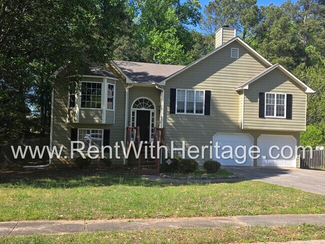 Building Photo - Amazing 3 Bedroom/ 2 Bath Home / Semi Finished Basement /  Exercise Room or Flex Room / Beautiful...