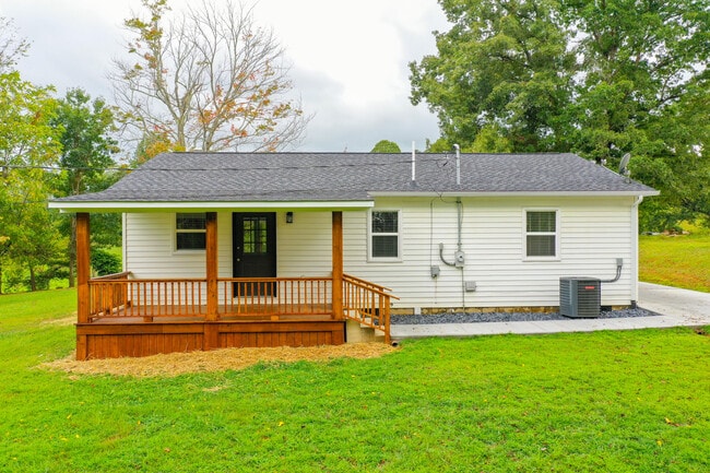 Building Photo - 4790 Marydell Rd