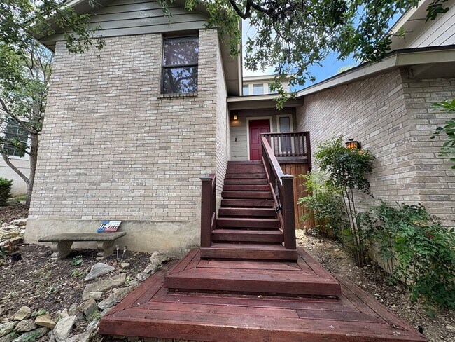 Building Photo - Beautiful Home in College Park!