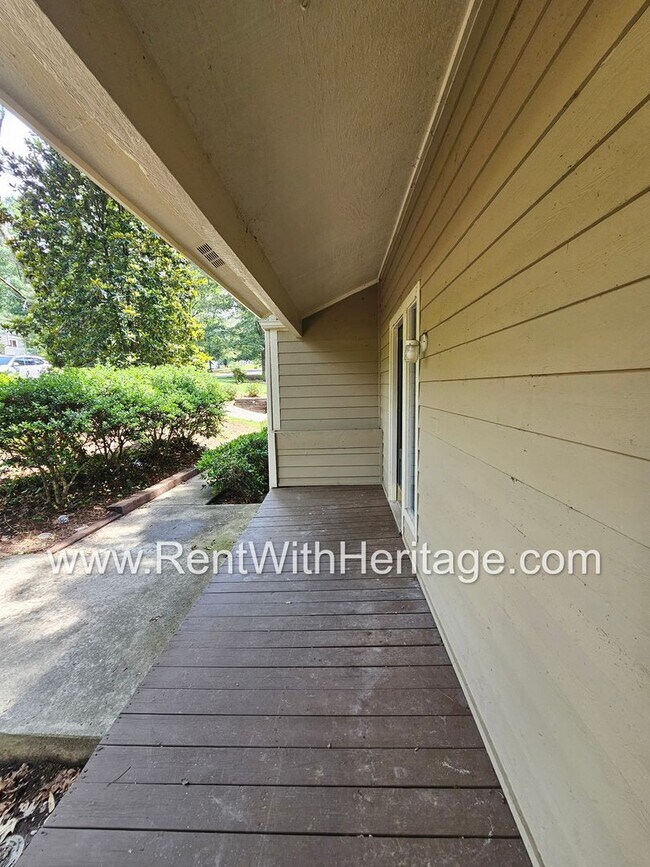 Building Photo - Gorgeous 4bd / 2.5 in Popular Arbor Statio...