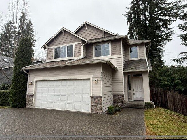 Building Photo - 5Bd/2.5Ba Maple Valley House