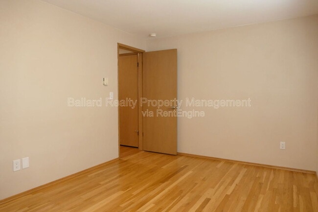 Building Photo - 2430 NW 59th St