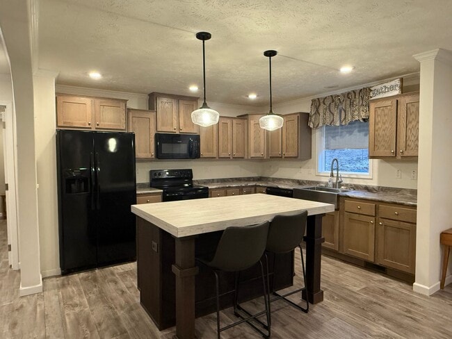 Building Photo - Quiet furnished retreat located in Erwin- Available NOW!