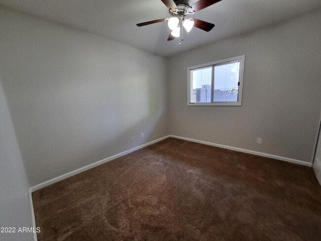 Building Photo - 3719 S Elm St