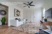 Building Photo - 6621 1/4 Crenshaw Blvd.-