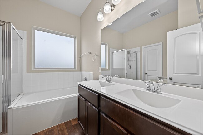 Building Photo - 5234 Jasmine Valley Ct