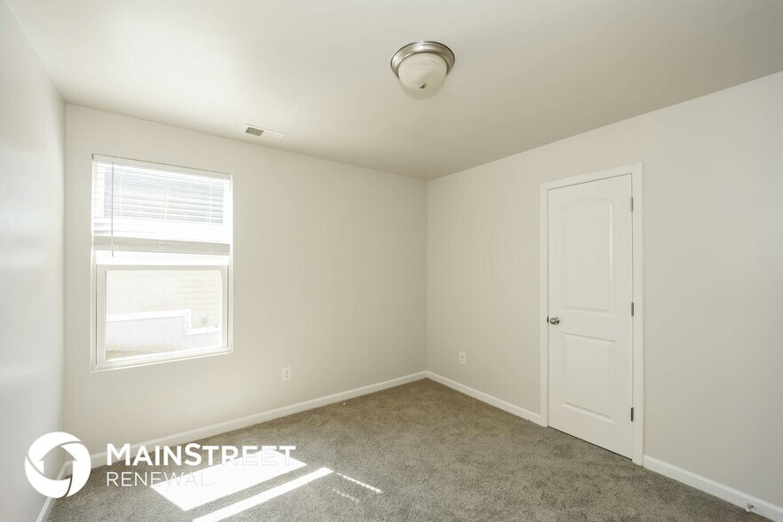 Building Photo - 306 Blackfoot Trail