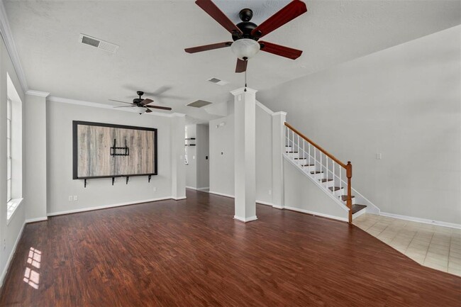 Building Photo - 16935 Valley Palms Dr