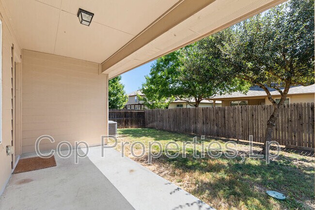 Building Photo - 12110 Kruth Pt