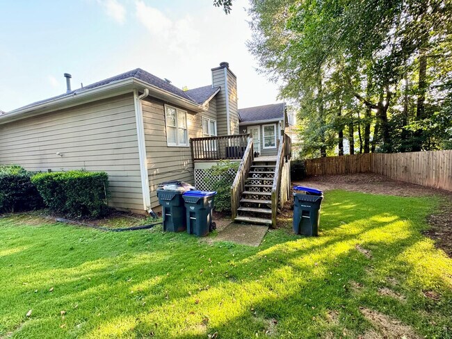 Building Photo - 1254 Township Dr