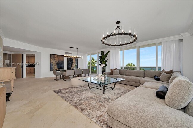 Building Photo - 9559 Collins Ave