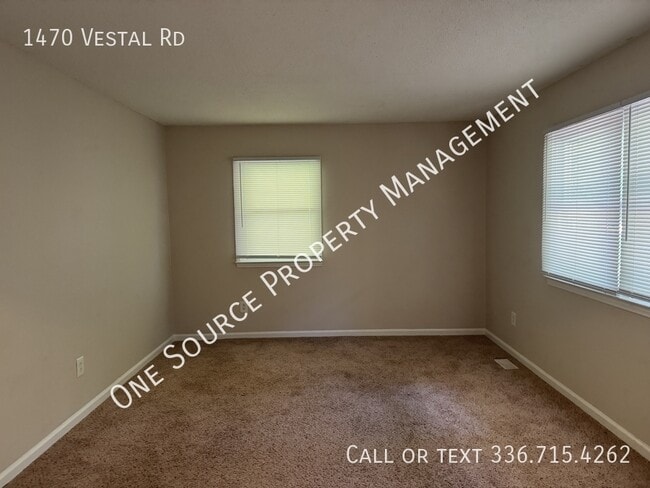 Building Photo - 1470 Vestal Rd