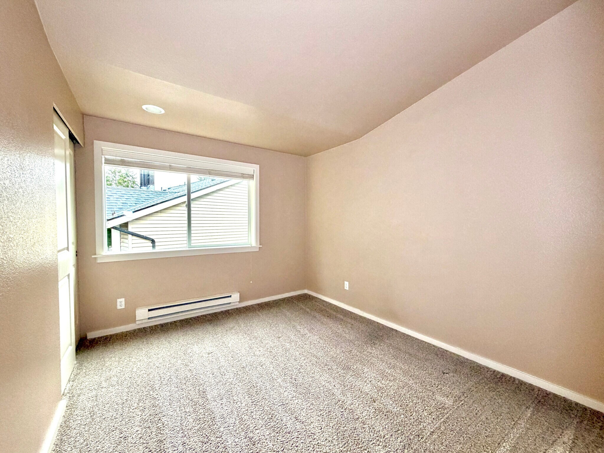 Bedroom 2 - 16101 Bothell Everett Hwy