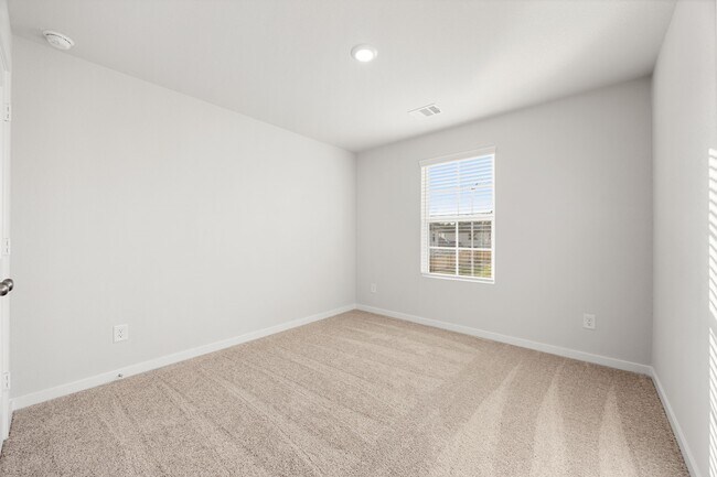 Building Photo - 302 Brazen Forest Trl