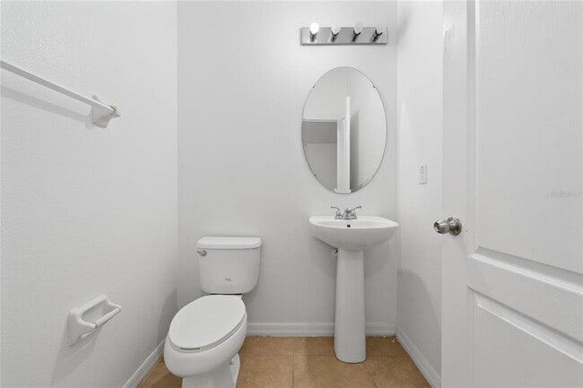 Building Photo - 1704 Buckeye Falls Way