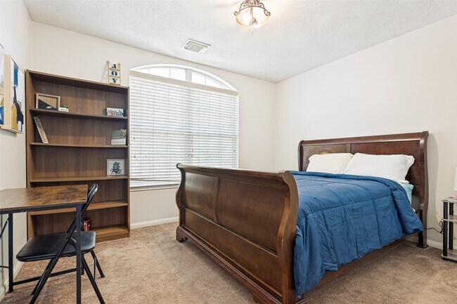 Building Photo - 9318 Filaree Ridge Ln