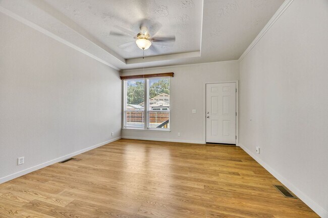 Building Photo - Wilson Tri-Plex