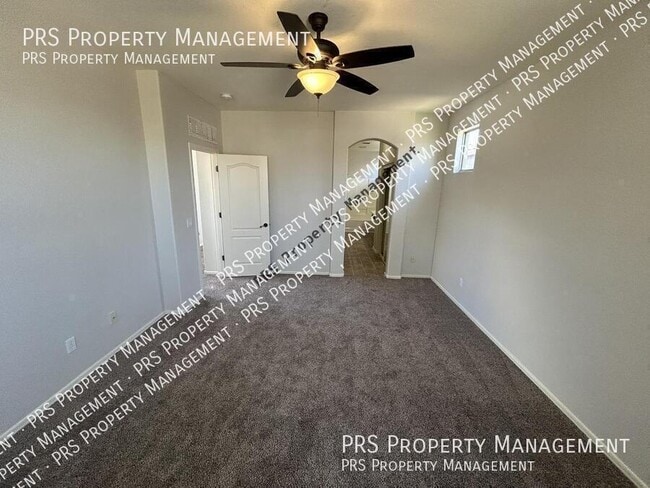 Building Photo - 3651 E Sundance Ave