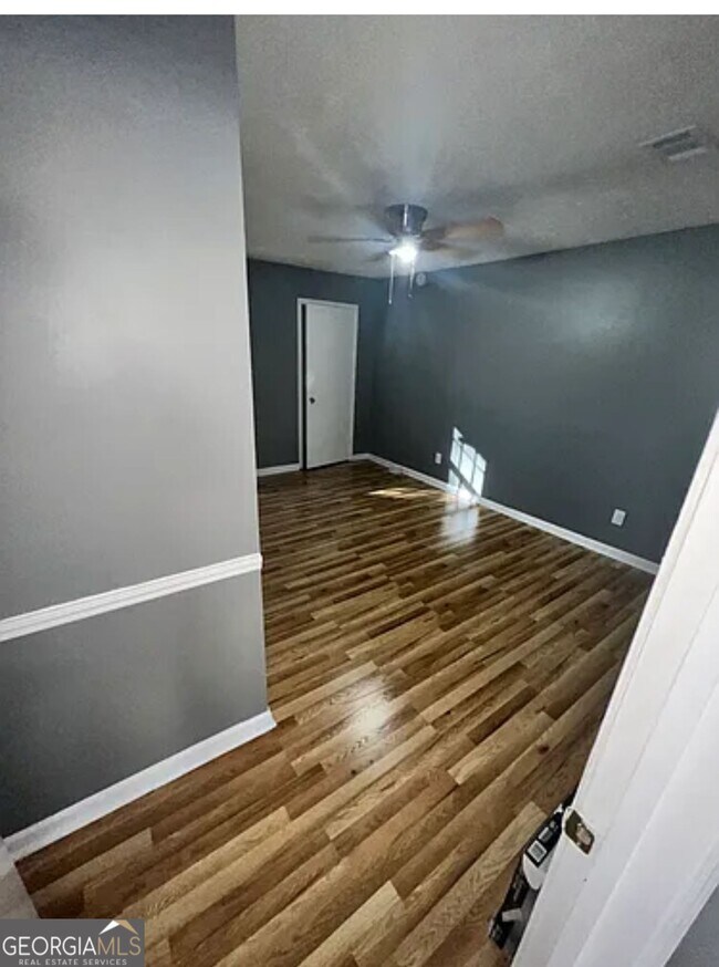 Building Photo - 1152 Pinedale Cir NW