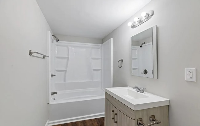 Building Photo - Gloucester Glow-up