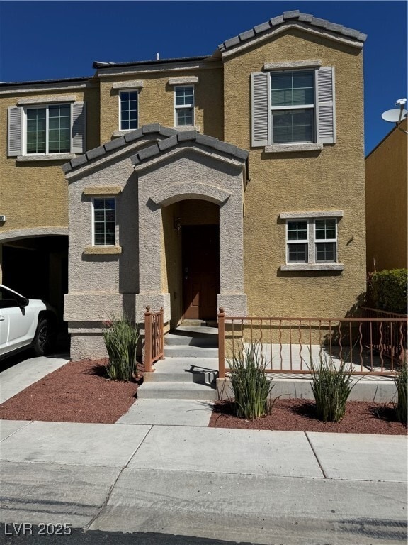 Primary Photo - 9240 Nerone Ave