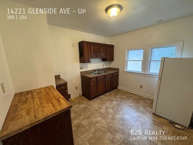 Building Photo - 14221 Glenside Rd